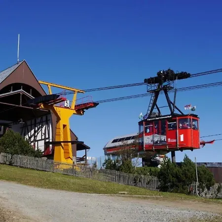Gemutliche Ferienwohnung Mit Bergblick , Bei Oberwiesenthal, Im Herzen Des Erzgebirges *